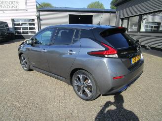 Nissan Leaf N-Connecta 40 KWH picture 3
