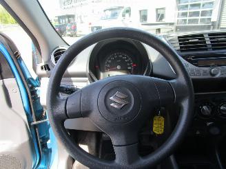 Suzuki Alto 1.0 Celebration picture 16