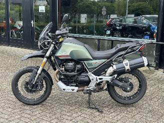 Moto Guzzi  V85 TT picture 2