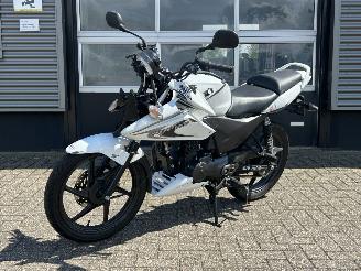skadebil motor Honda CBF 125 A1 2013/6