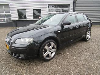 uszkodzony samochody osobowe Audi A3 Sportback 1.6 FSI Attraction 2007/7