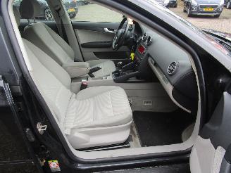 Audi A3 Sportback 1.6 FSI Attraction picture 10