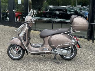 Vespa  GTS 300 i.e. Touring ABS picture 2