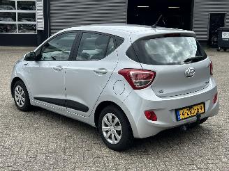 Hyundai I-10 1.0i i-Motion Comfort picture 3