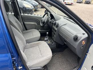 Dacia Logan MCV 1.6 Ambiance 7pers picture 14