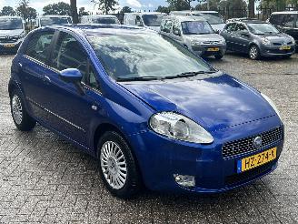 Fiat Grande Punto 1.4-16V Dynamic 5drs picture 7