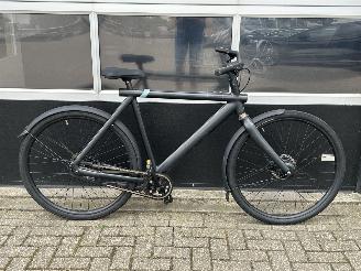 krockskadad bil bedrijf Overige Transit VanMoof S3 2020/12