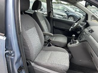 Ford C-Max 1.8-16V First Edition picture 14