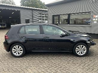 Volkswagen Golf 1.5 TSI Comfortline Business picture 2