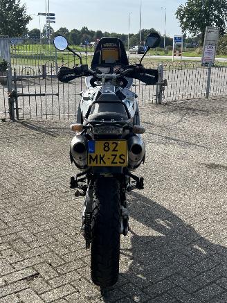 KTM 950 Adventure  picture 4