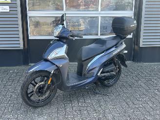 Sym  Symphony ST picture 1