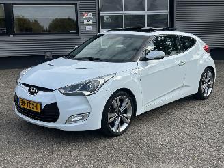 Voiture accidenté Hyundai Veloster 1.6 GDI i-Catcher 2012/1