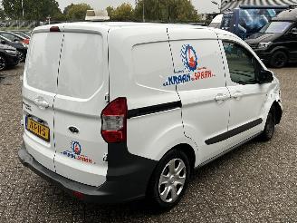 Ford Transit Courier 1.5 TDCI Ambiente Start&Stop picture 5