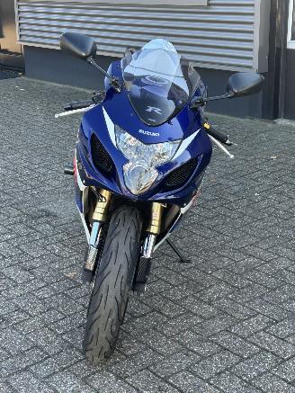 Suzuki GSX-R750 Yoshimura picture 5