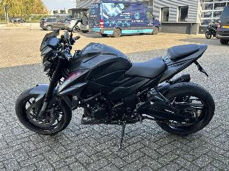 Suzuki  GSX S750ZA picture 6