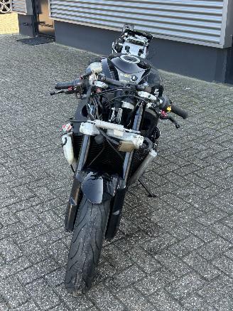 Suzuki GSX-R750  picture 8