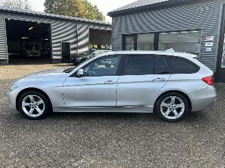 BMW 3-serie 318D Touring High Executive Automaat picture 2