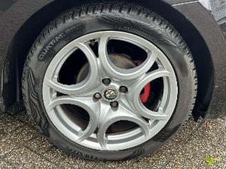 Alfa Romeo MiTo 0.9 Twinair Esclusivo picture 28