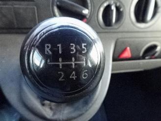 Volkswagen Transporter 2.5 TDI 300 Budgetline DC LET O P MOTOR LOOPT NIET 100% picture 19