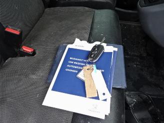 Peugeot Expert 231S 2.0 BlueHDI 120 Premium Pack 3 zits picture 24