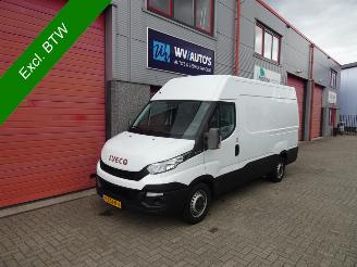 bruktbiler bedrijf Iveco Daily 35S15V 2.3 352 H2 L 32zits airco 3500kg ahk 2015/12