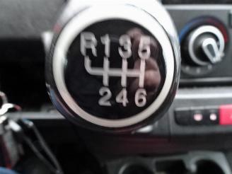 Peugeot Boxer 330 2.0 BlueHDI L2H2 Premium Pack 2 x schuifdeur picture 16