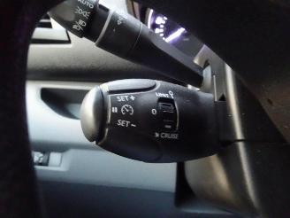 Peugeot Expert 231C 2.0 BlueHDI 120 Premium Pack 3 zits airco picture 17