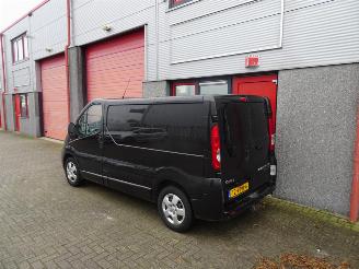 Opel Vivaro 2.5 CDTI L1H1 3 zits airco picture 2