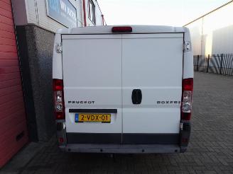 Peugeot Boxer 330 2.2 HDI L2H1 airco 3 zits picture 21
