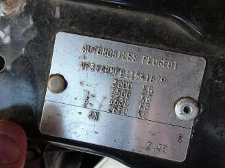 Peugeot Boxer 330 2.2 HDI L2H1 airco 3 zits picture 32