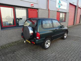 Suzuki Grand-vitara 2.0 Metal Top 4 x 4 airco picture 3