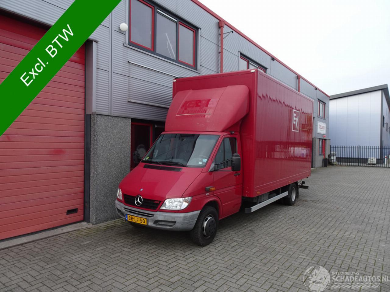 Mercedes  905.6 maxi xxxxl bakwagen met laadklep top staat 144938 km !!