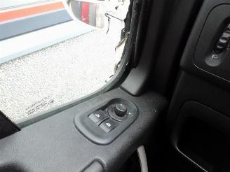 Renault Master renault master verkoop vis snack foodtruck compleet picture 33