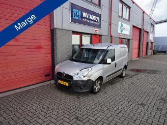 krockskadad bil bedrijf Fiat Doblo Cargo 1.3 MultiJet SX airco 154771 km marge !!!!!!!!! 2012/3