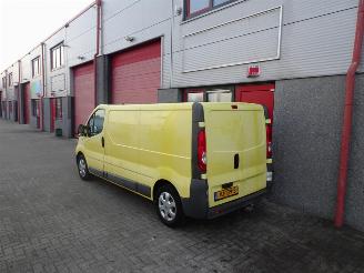 Renault Trafic 2.0 dCi T29 L2H1 airco picture 2