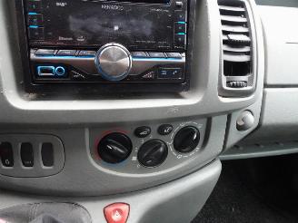 Opel Vivaro 2.5 CDTI L1H1 3 zits airco picture 8