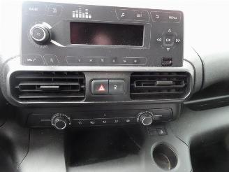 Citroën Berlingo 1.5 BlueHDI Control airco schuifdeur LET OP MOTOR LOOPT NIET 100% picture 9