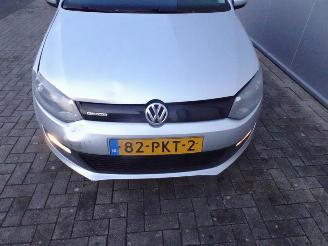 Volkswagen Polo 1.2 TDI BlueMotion Comfortline airco parkeer schade kan rijdend mee picture 10