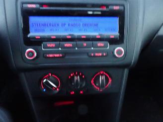 Volkswagen Polo 1.2 TDI BlueMotion Comfortline airco parkeer schade kan rijdend mee picture 7