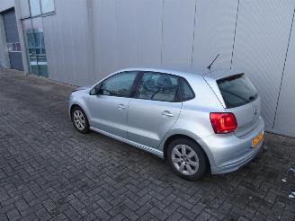 Volkswagen Polo 1.2 TDI BlueMotion Comfortline airco parkeer schade kan rijdend mee picture 2