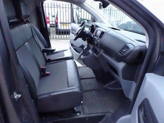 Peugeot Expert 1.5 BlueHDI 120 Standard Premium 3 ZITS LET OP MOTOR SLAAT NIET AAN !! picture 9