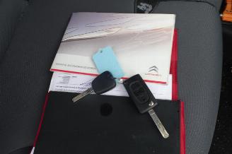 Citroën Berlingo 1.6 e-HDI 500 Club Economy 3 zits clima navi picture 22