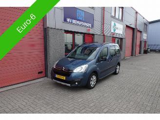 occasion passenger cars Citroën Berlingo 1.6 BlueHDi Feel airco uniek 7 persoons uitvoering !!!!!! 2016/10