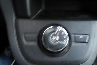 Peugeot Expert 231L 2.0 BlueHDI 180 Premium Pack airco 3 zits picture 12