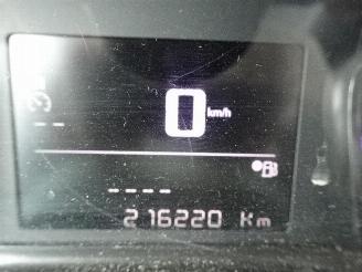 Peugeot Expert 2.0 BlueHDI 120 pk Standard Premium 3 zits picture 18