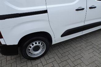 Peugeot Partner 1.5 BlueHDI Premium airco camera cruis trekhaak picture 17