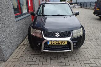 Suzuki Grand-vitara 2.0-16V Limited leer lmv sidebars picture 12