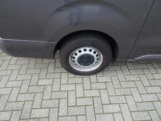 Peugeot Expert 231L 2.0 BlueHDI 150 Premium Pack airco 3 zits picture 22