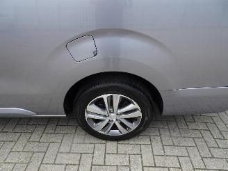 Peugeot Expert 2.0 BlueHDI 120 Long Asphalt DC picture 21