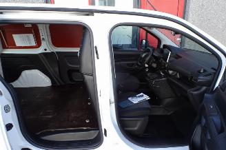Peugeot Partner 1.5 BlueHDI Premium met achterklep airco picture 25